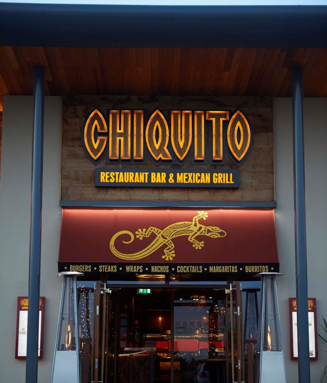 New Chiquito Chesterfield