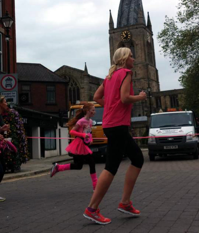 Race for Life Chesterfield 2015