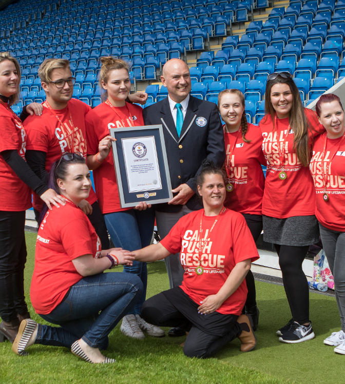 Proact's world record for largest first aid lesson - courtesy of Tina Jenner