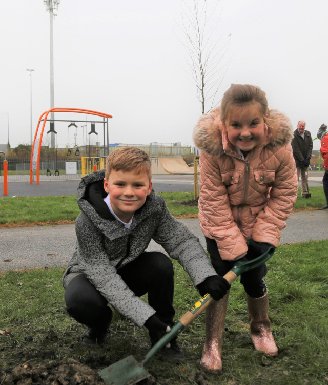 Staveley Junior school tree planting