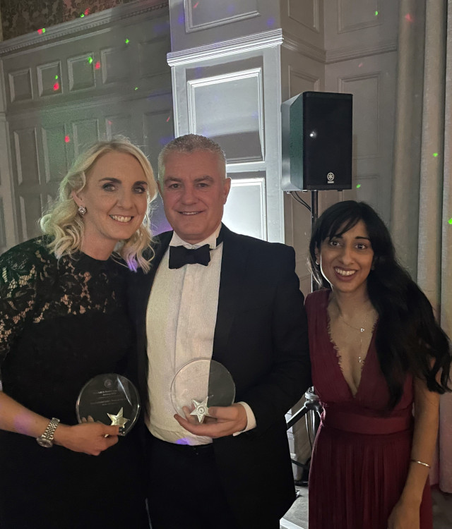 banner jones award win