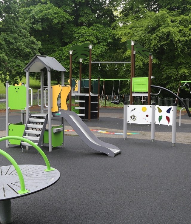 Tapton Park Play Area