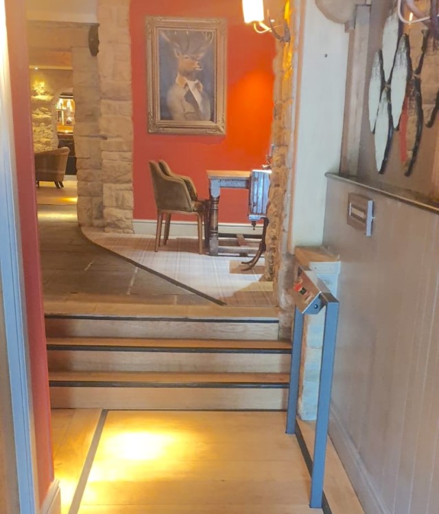 peak edge accessible lift